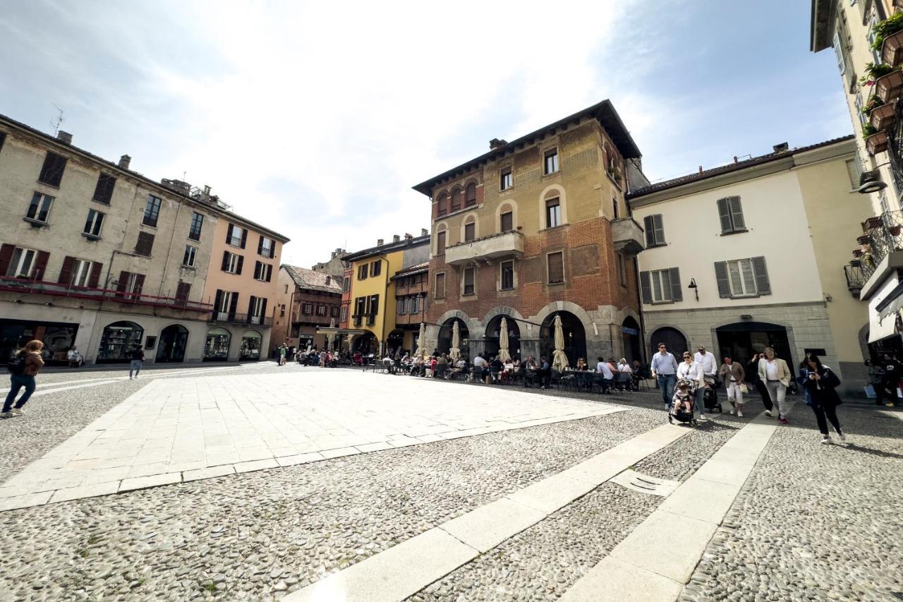 Casa Del Pittore - Elegante Appartamento Del 1200 - Centro Storico Côme Esterno foto